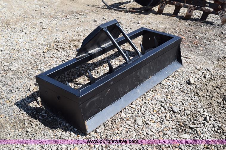 image for item K2458 Power Trac PT-425 utility tractor