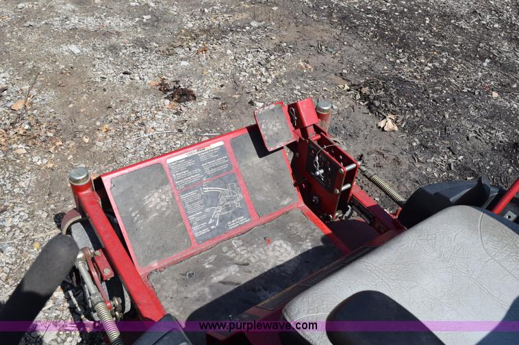 image for item K2467 Ferris Z1000 riding lawn mower