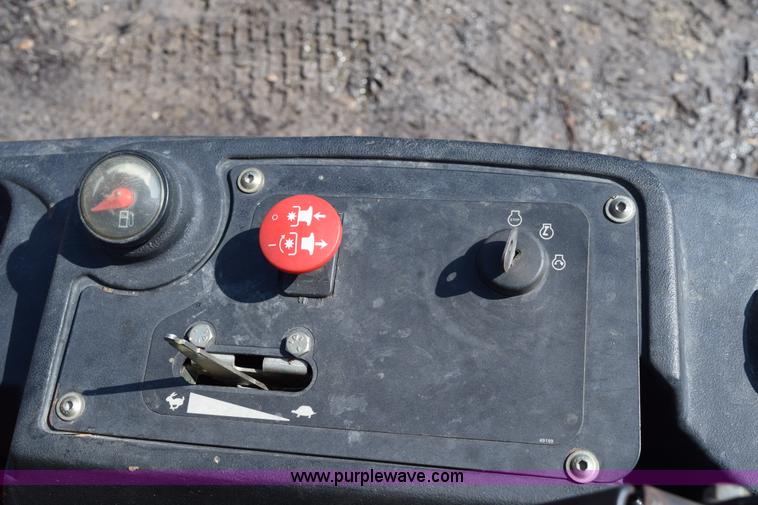 image for item K2467 Ferris Z1000 riding lawn mower