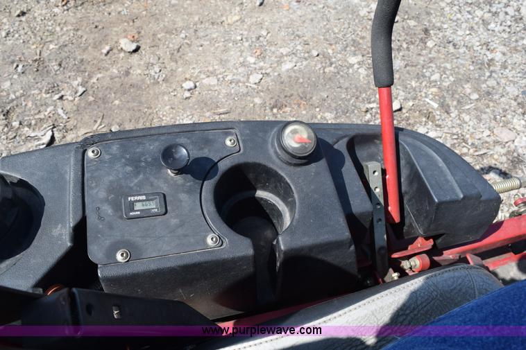 image for item K2467 Ferris Z1000 riding lawn mower