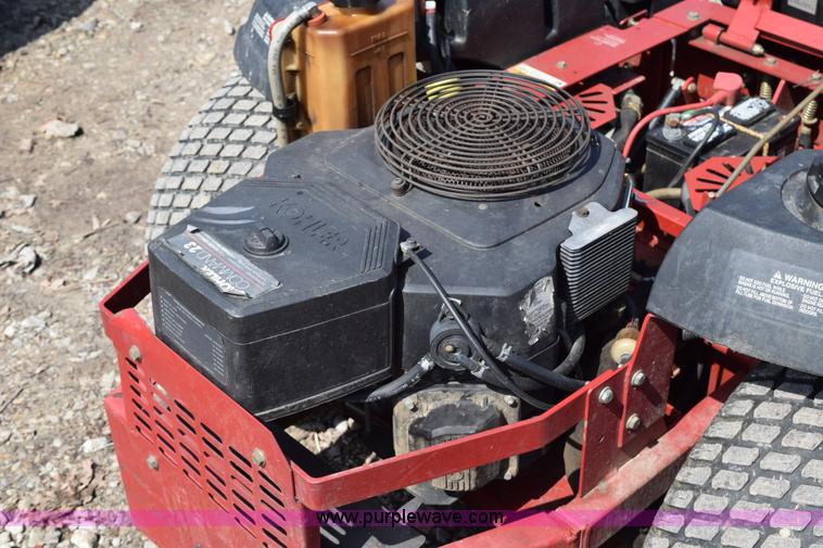 image for item K2467 Ferris Z1000 riding lawn mower