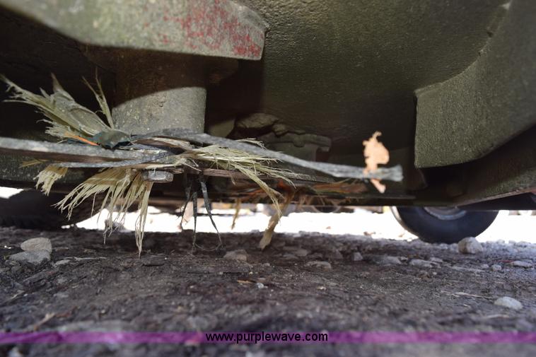 image for item K2467 Ferris Z1000 riding lawn mower