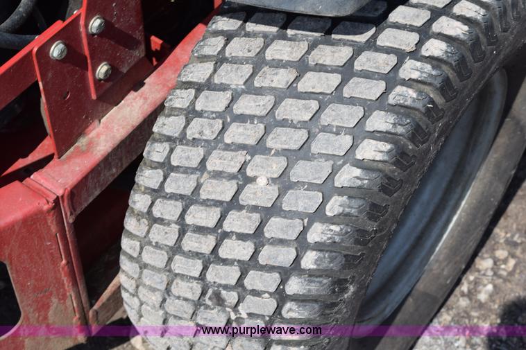 image for item K2467 Ferris Z1000 riding lawn mower