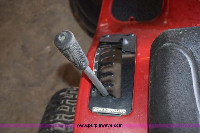 image for item K2470 Murray riding lawn mower