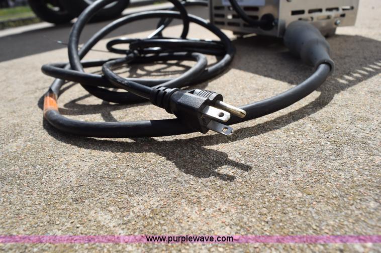 image for item K2498 1999 Club Car golf cart