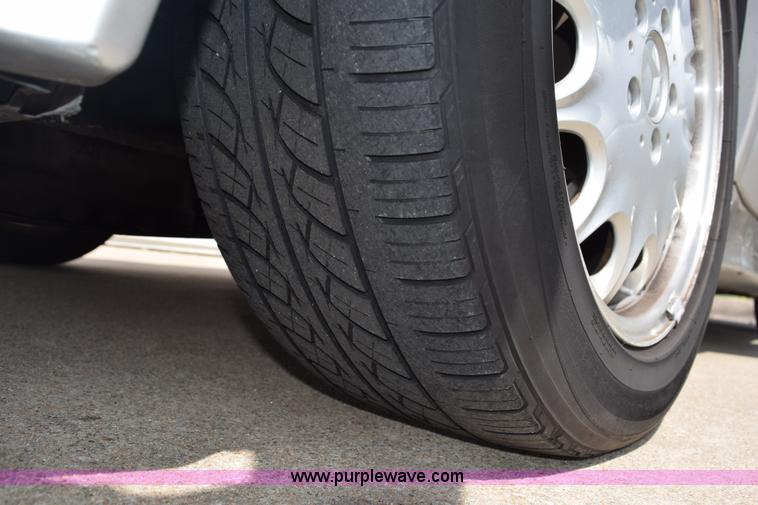 image for item K2499 1992 Mercedes Benz 500SL