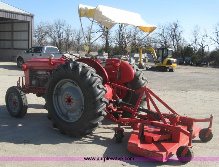 image for item K2974 Ford tractor