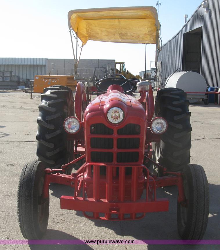 image for item K2974 Ford tractor
