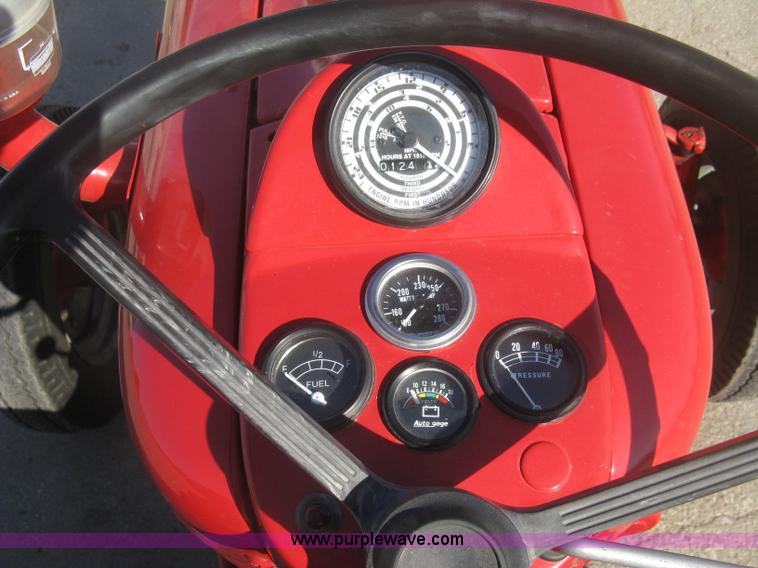 image for item K2974 Ford tractor