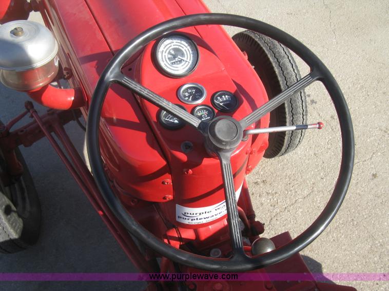 image for item K2974 Ford tractor