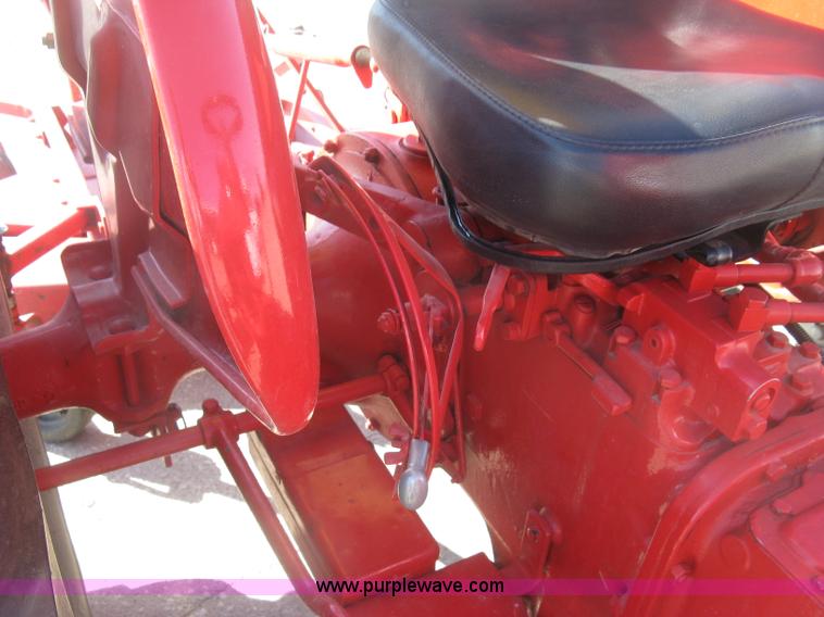 image for item K2974 Ford tractor