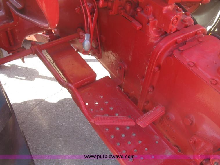 image for item K2974 Ford tractor
