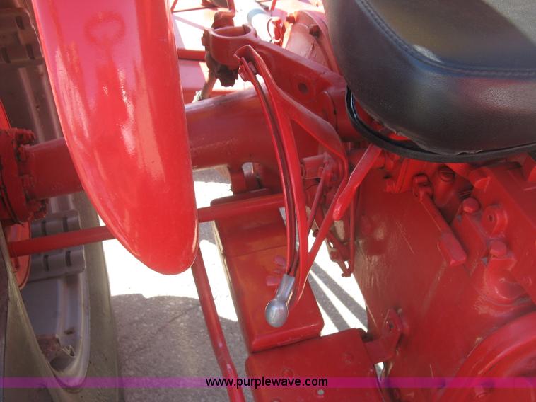 image for item K2974 Ford tractor