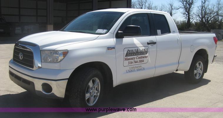 image for item K2996 2007 Toyota Tundra SR5 Double Cab pickup truck