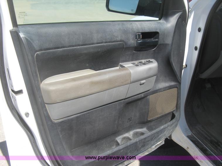 image for item K2996 2007 Toyota Tundra SR5 Double Cab pickup truck