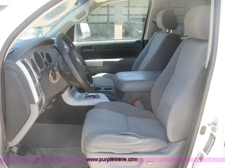 image for item K2996 2007 Toyota Tundra SR5 Double Cab pickup truck