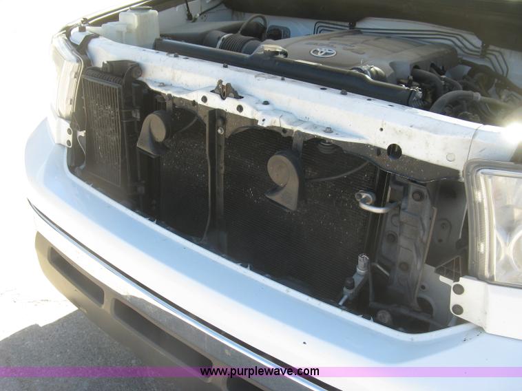 image for item K2996 2007 Toyota Tundra SR5 Double Cab pickup truck