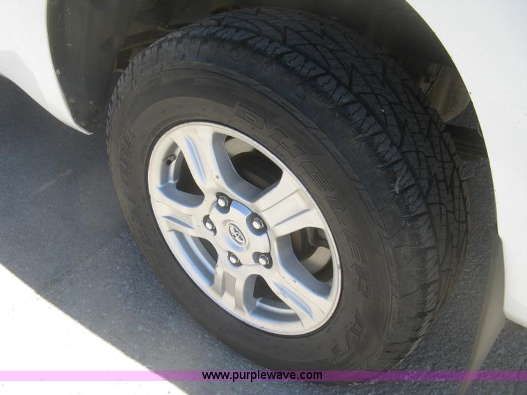 image for item K2996 2007 Toyota Tundra SR5 Double Cab pickup truck