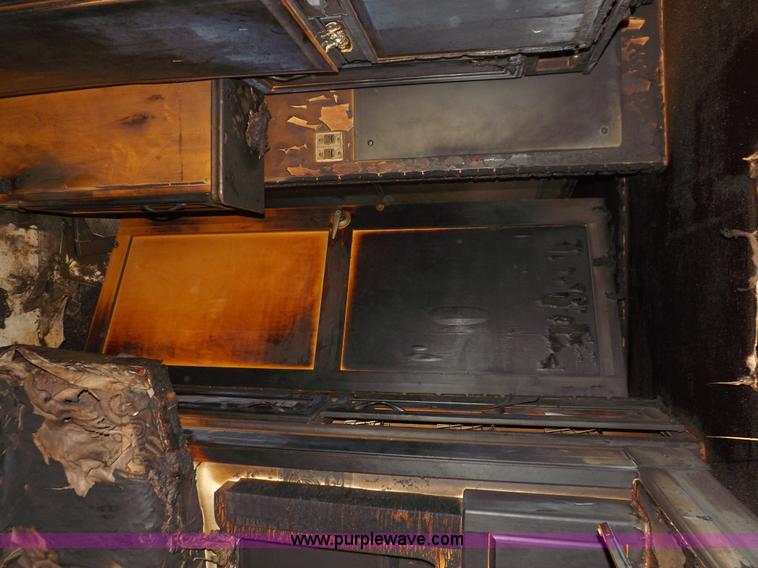 image for item K3829 2004 Freightliner XC Fleetwood RV