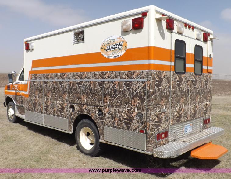 image for item K3833 1980 Ford Chateau ambulance