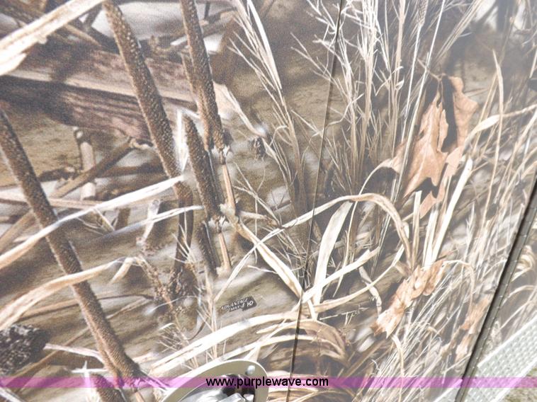 image for item K3833 1980 Ford Chateau ambulance