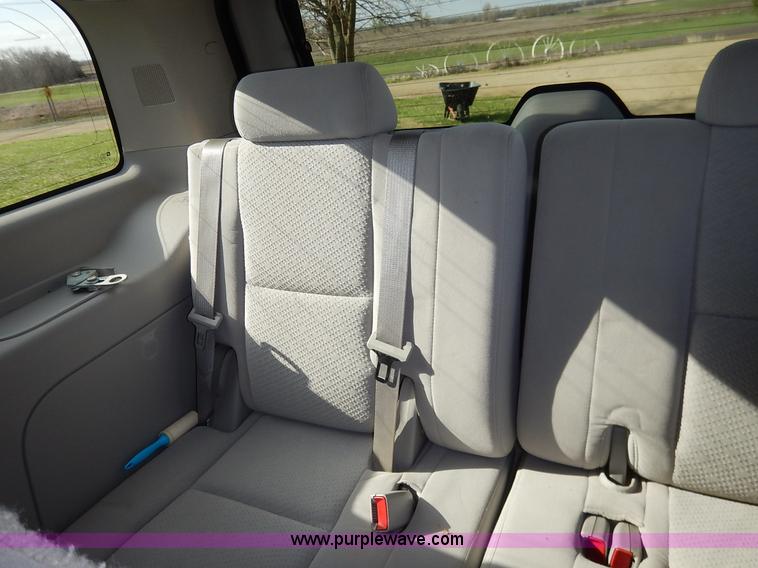 image for item K7360 2007 GMC Yukon SLE SUV