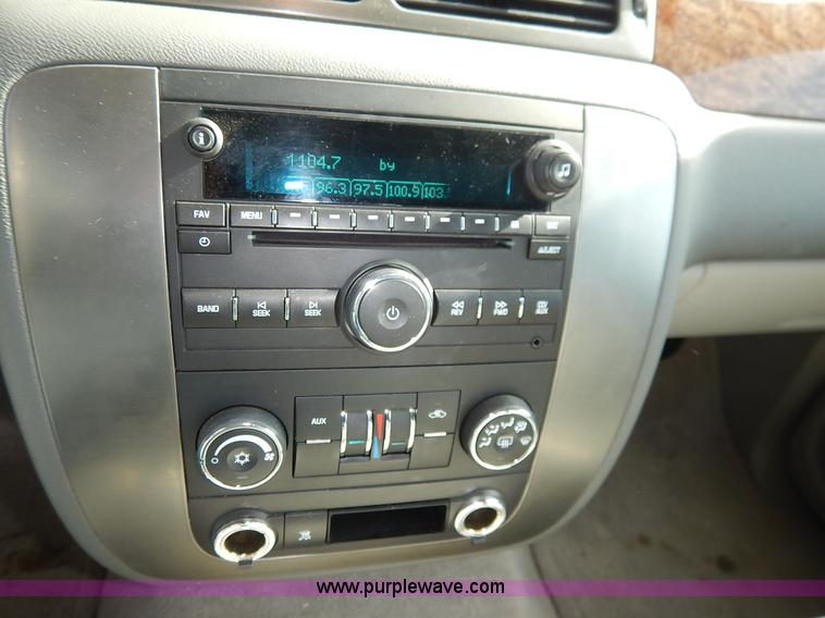 image for item K7360 2007 GMC Yukon SLE SUV