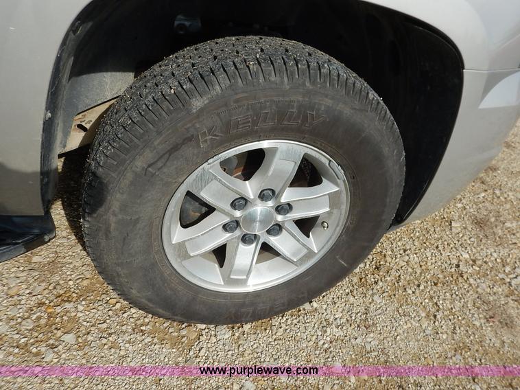 image for item K7360 2007 GMC Yukon SLE SUV