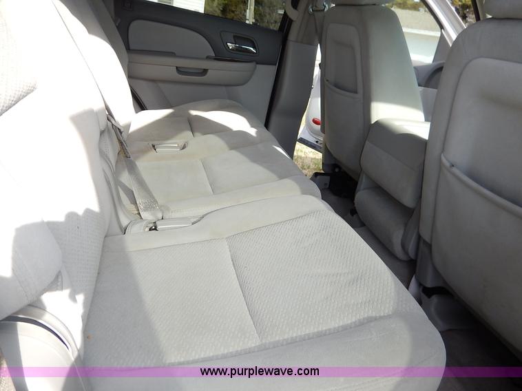 image for item K7360 2007 GMC Yukon SLE SUV