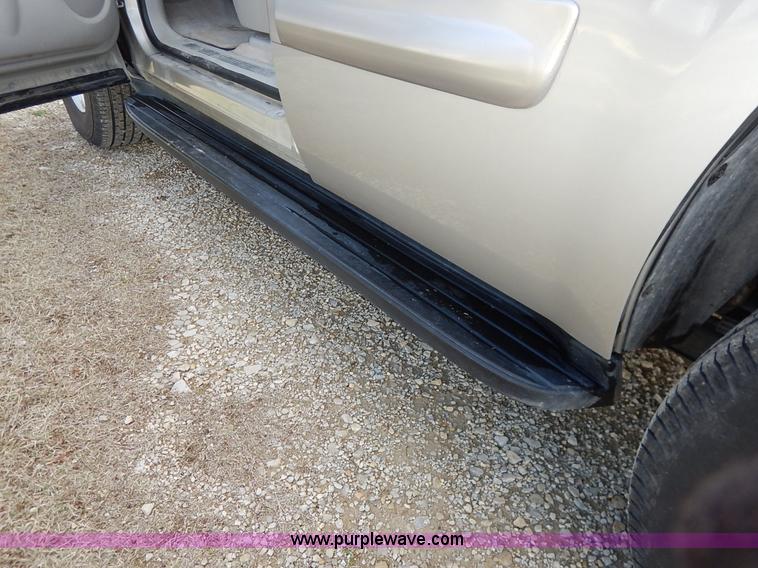 image for item K7360 2007 GMC Yukon SLE SUV