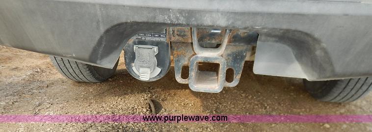 image for item K7398 2004 Chevrolet Avalanche 1500 Z71 pickup truck