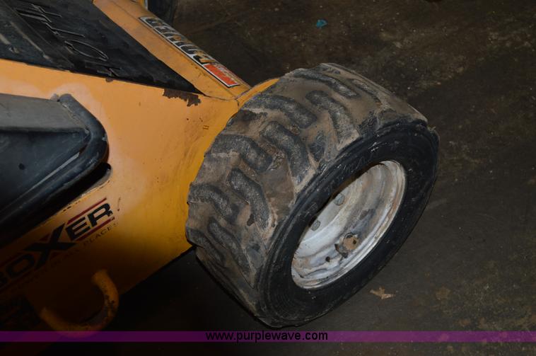 image for item Z9255 2009 Boxer 427W compact skid steer