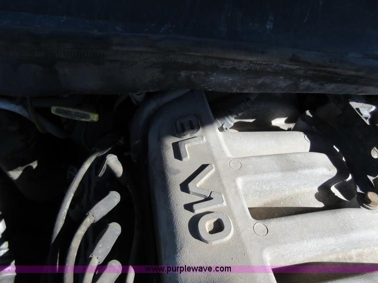 image for item Z9263 1998 Dodge Ram 2500 Quad Cab pickup truck