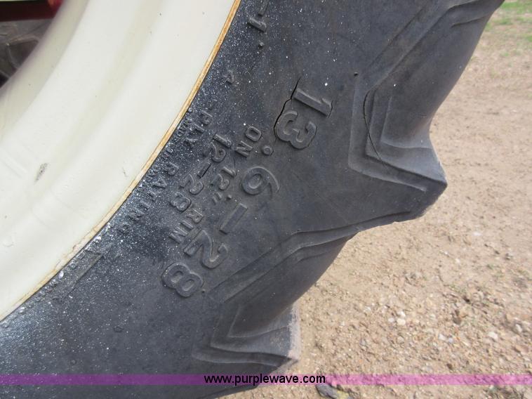 image for item AC9277 International 454 tractor