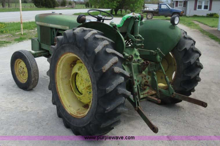 image for item AC9284 John Deere 1020 tractor