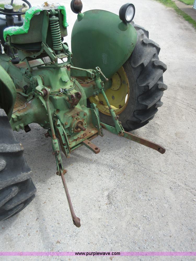 image for item AC9284 John Deere 1020 tractor