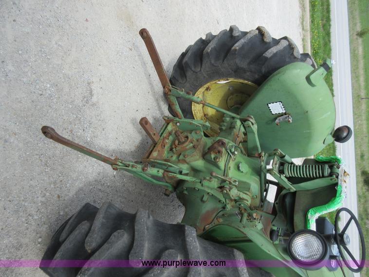 image for item AC9284 John Deere 1020 tractor