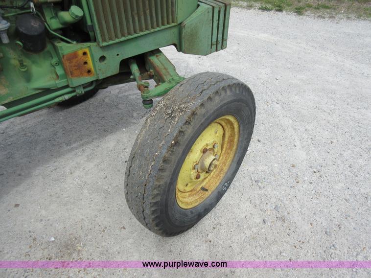 image for item AC9284 John Deere 1020 tractor