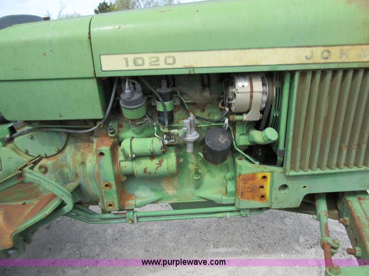 image for item AC9284 John Deere 1020 tractor