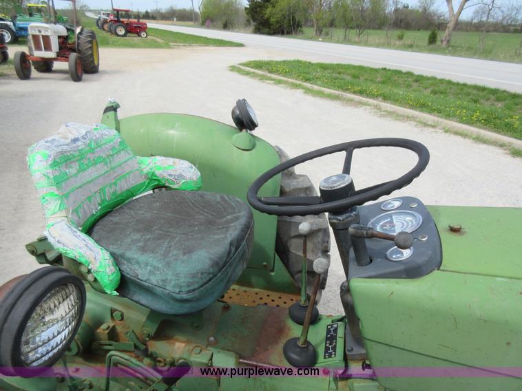 image for item AC9284 John Deere 1020 tractor