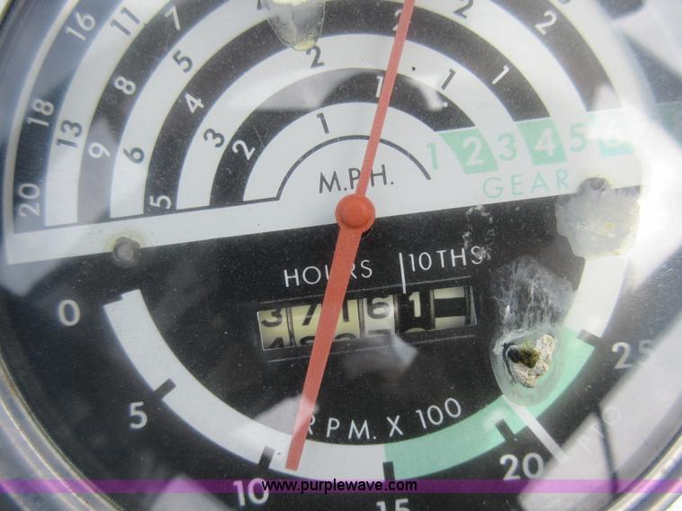 image for item AC9284 John Deere 1020 tractor