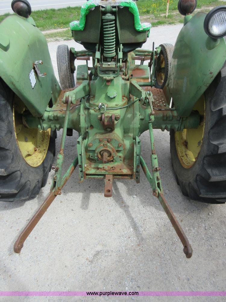image for item AC9284 John Deere 1020 tractor