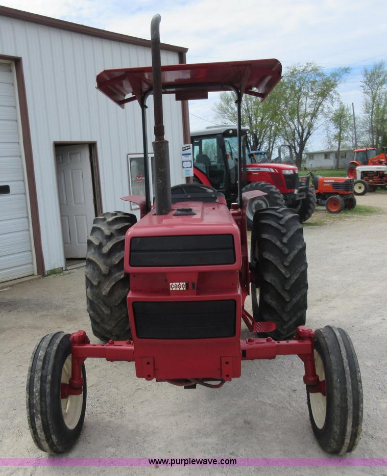image for item AC9295 Case IH 495 tractor