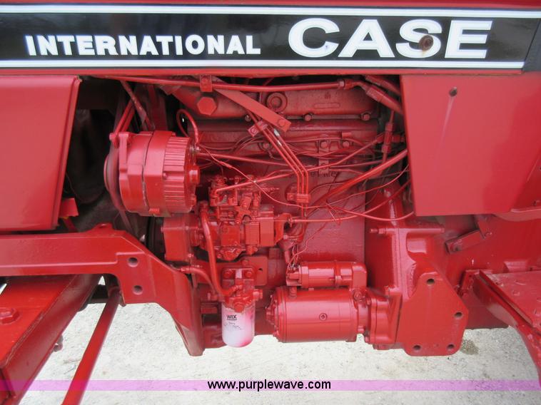 image for item AC9295 Case IH 495 tractor