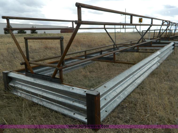 image for item BH9683 Feed bunk