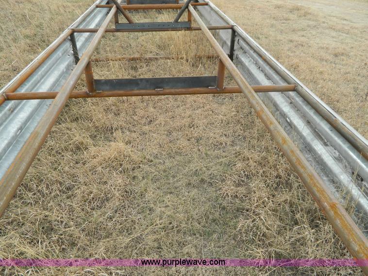 image for item BH9683 Feed bunk