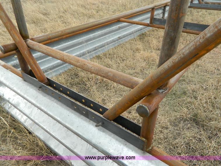 image for item BH9684 Feed bunk