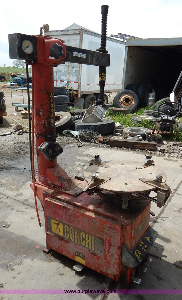 image for item BJ9591 Corghi A9218TI tire machine