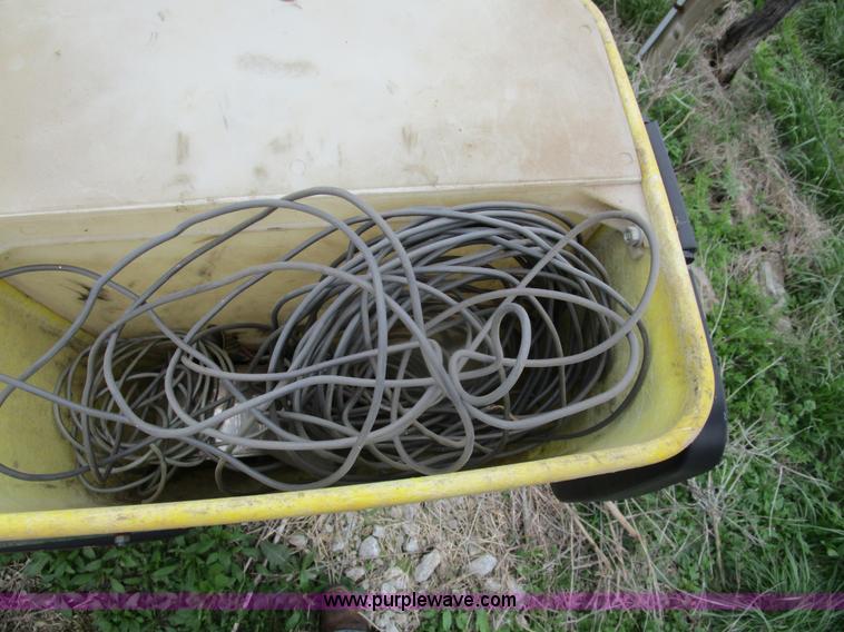 image for item D2412 John Deere 7000 planter