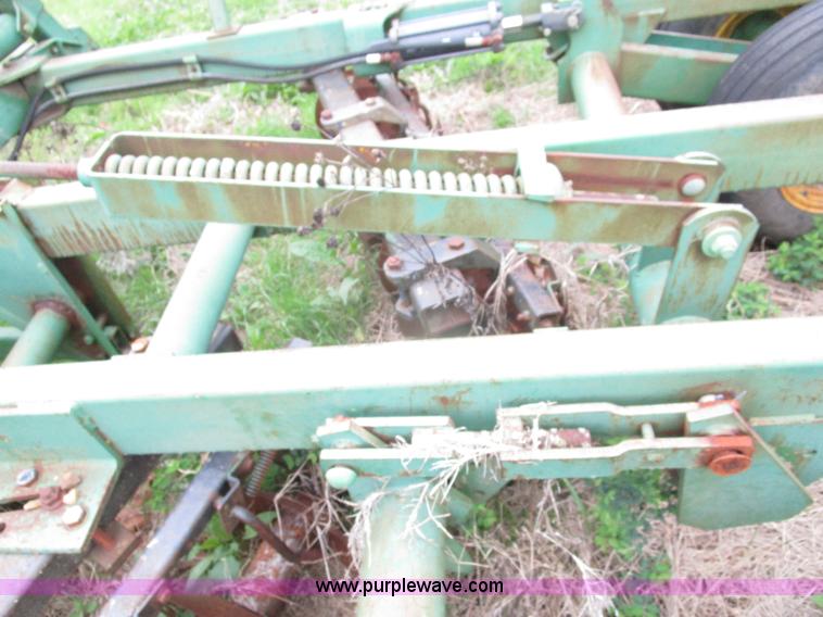 image for item D2413 John Deere 235 disk